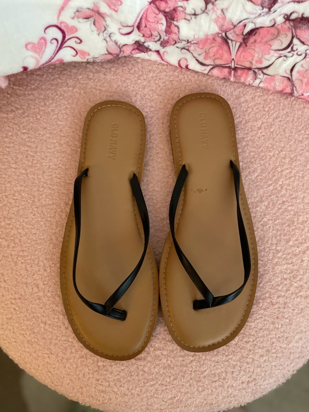 Old Navy Women's Black Strap Tan Footbed Flip Flop Sandals